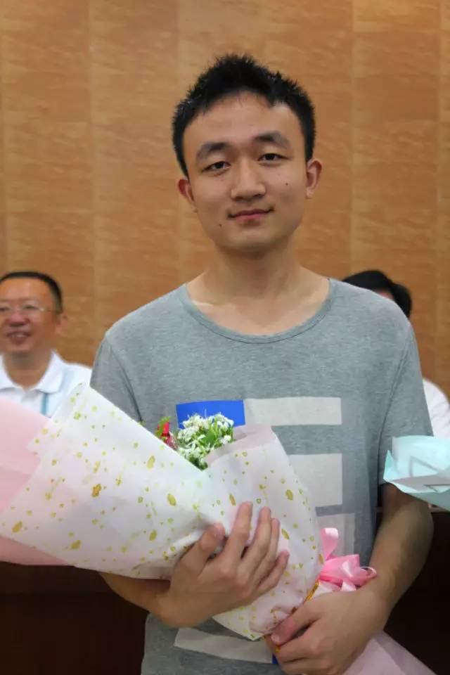 高考专访｜我校状元开车啦，还不赶紧上车？