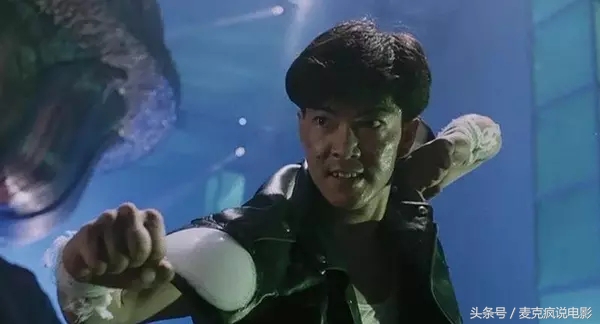 这是洪金宝成龙元彪的最后一次合作，三人是否如外界传闻般不和