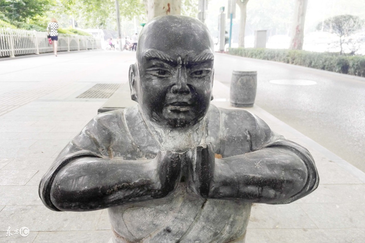 少林最强武僧两臂一晃千钧之力，举上百斤石锁，若在古代能拿武状元吗？ - 头条问答