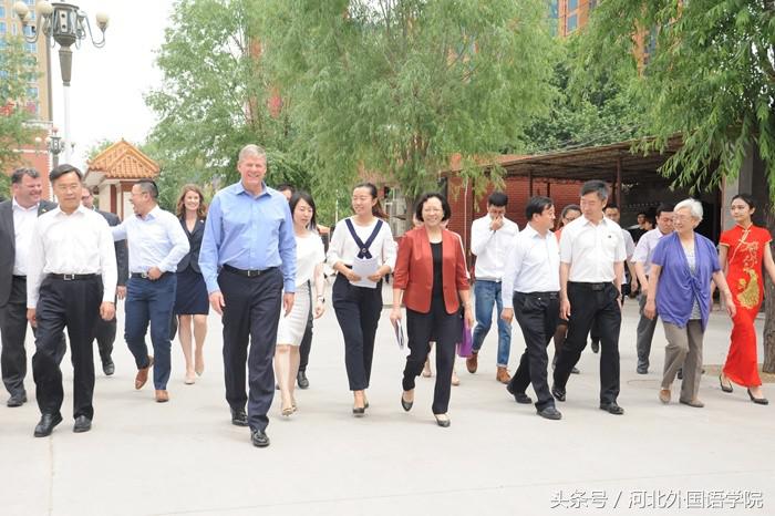 2017年河北外国语学院大事件——国际化合作，同学们呼“有福了”