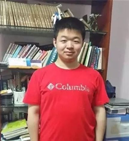 学霸经验：黑龙江省2017高考文理科状元、哈尔滨三中学生白昊昕、李雨佳