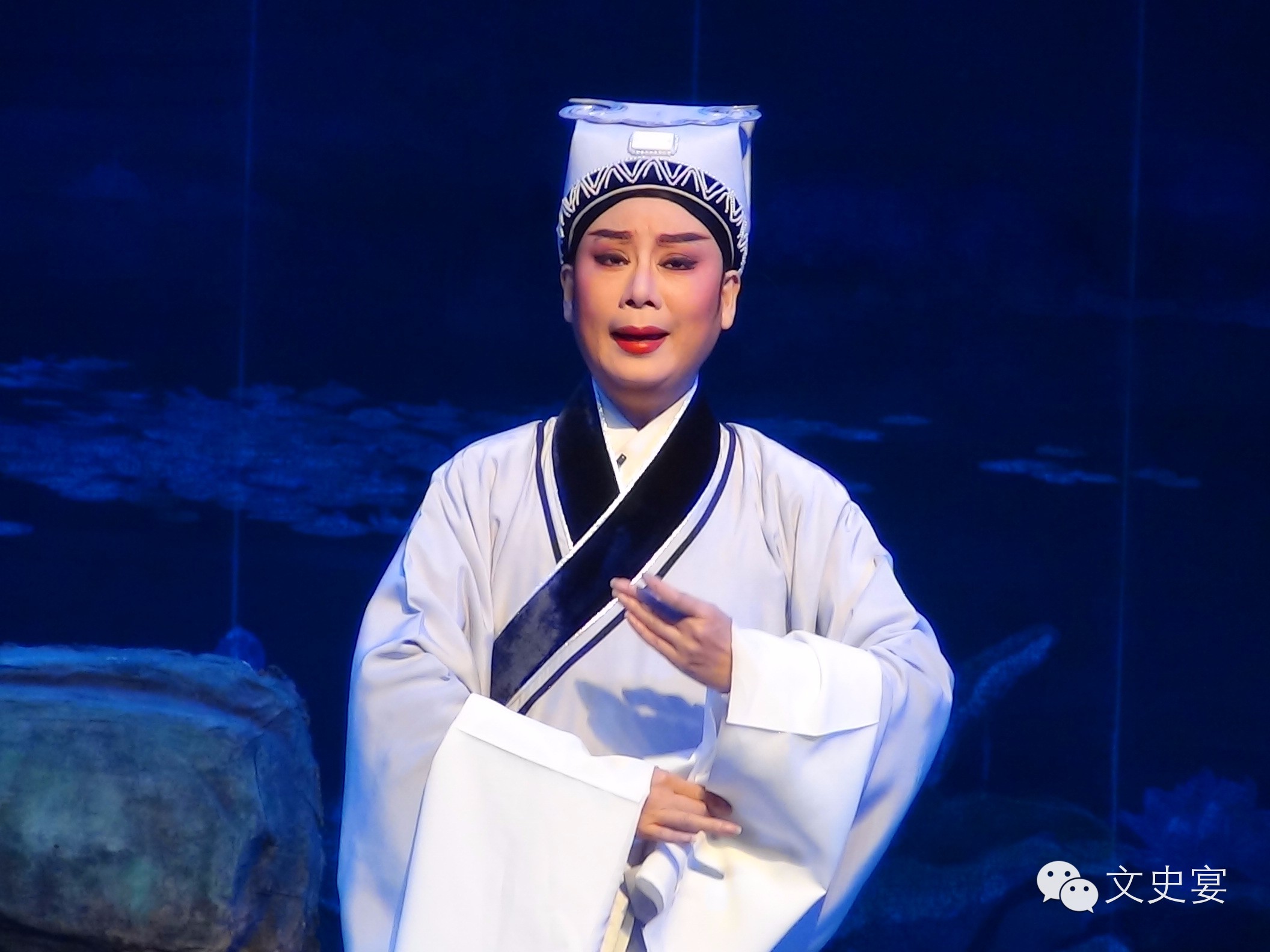 观灯》钱惠丽《春香传-爱歌》金美芳《孟丽君-君臣游园》文史宴|越剧