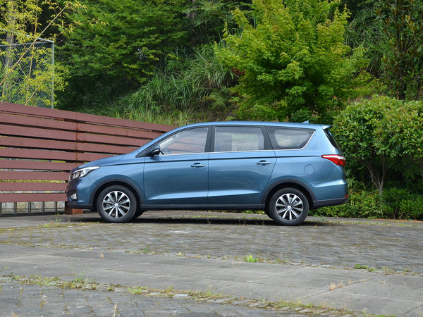 7万就搞定的7座MPV,这4款车是当之无愧的性价比之王!