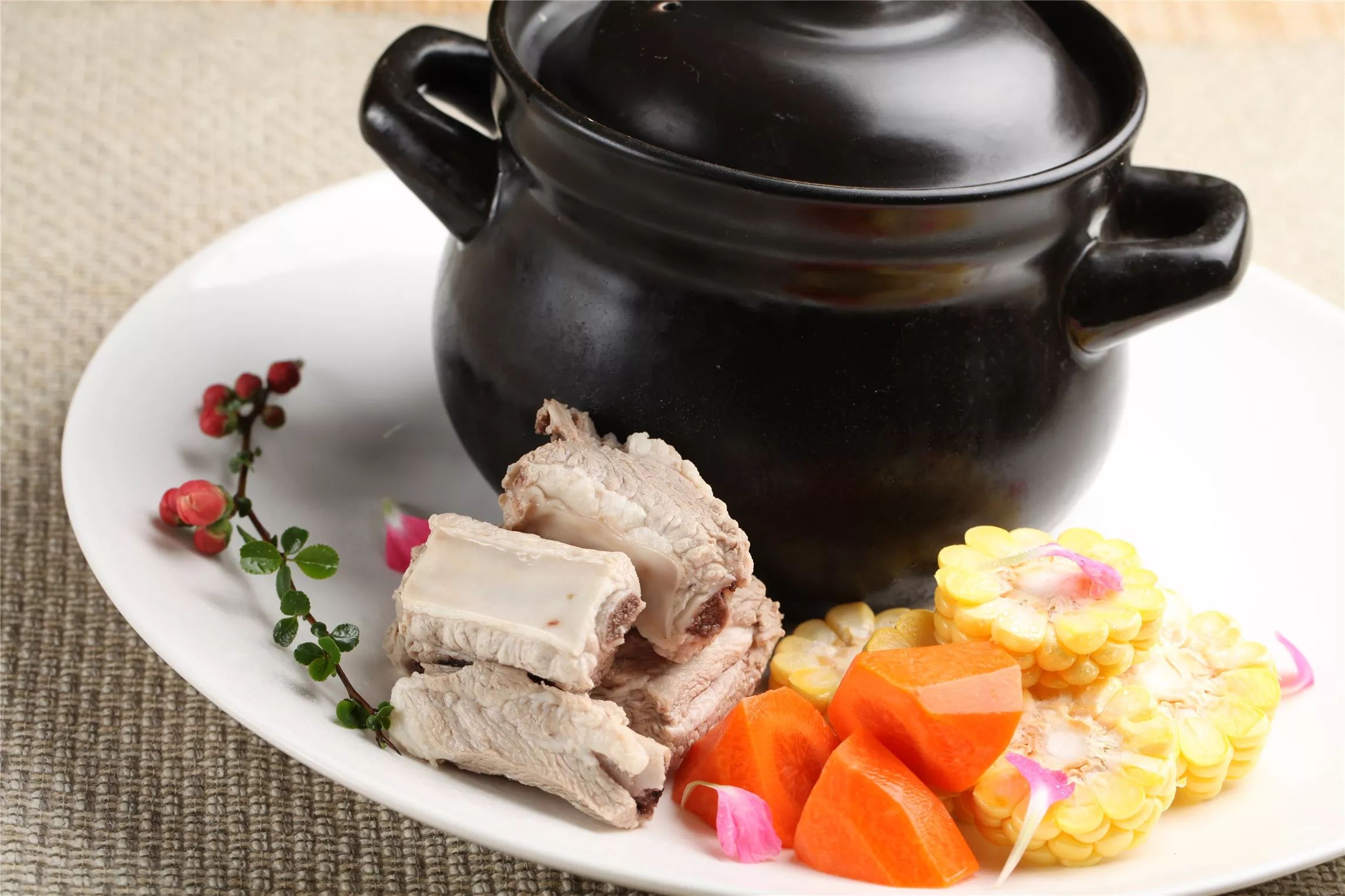 中医推荐6碗秋季"滋补汤"