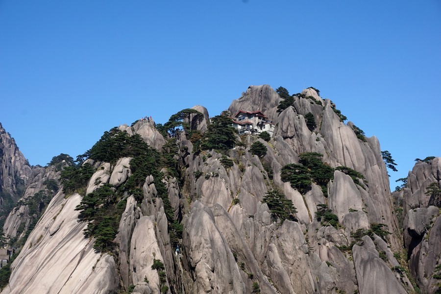 童子拜观音一品黄山天高云淡——"黄山"牌香烟烟盒画面拍摄场景.