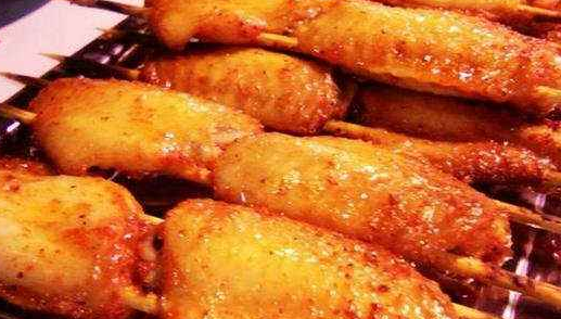 烤鸡翅怎么腌制 微波炉烤鸡翅要几分钟