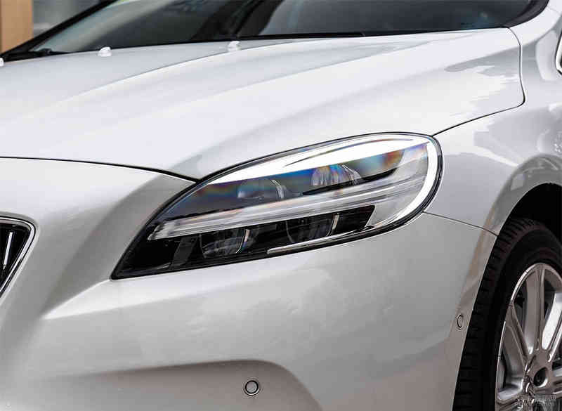 2018款沃尔沃V40上市 售22.99-30.99万