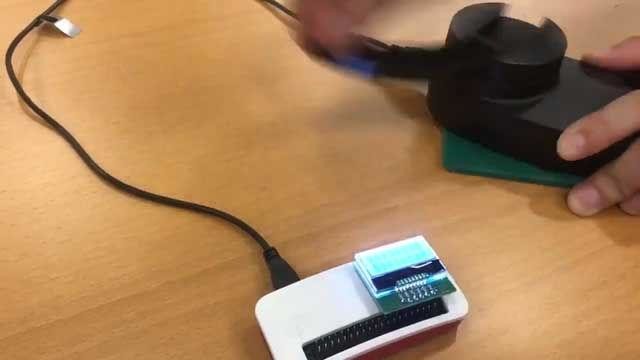 过瘾！日本DIY达人自制手动挖比特币