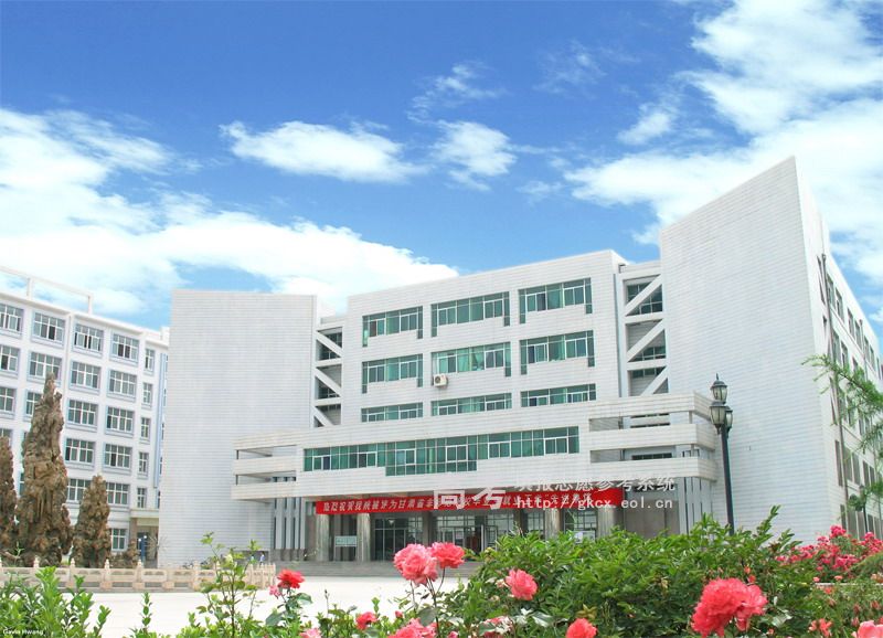 甘肃省49所高校，谁家成立早、谁家校徽设计好，一目了然