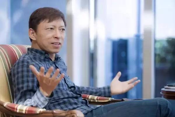 雷军、刘强东、李彦宏等大佬口语大PK！谁的英语最溜？