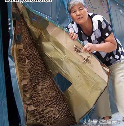 赶紧回去看看你家的防盗门是真是假，我敢打赌你被忽悠了