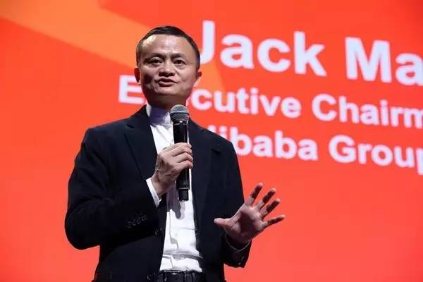 雷军、刘强东、李彦宏等大佬口语大PK！谁的英语最溜？