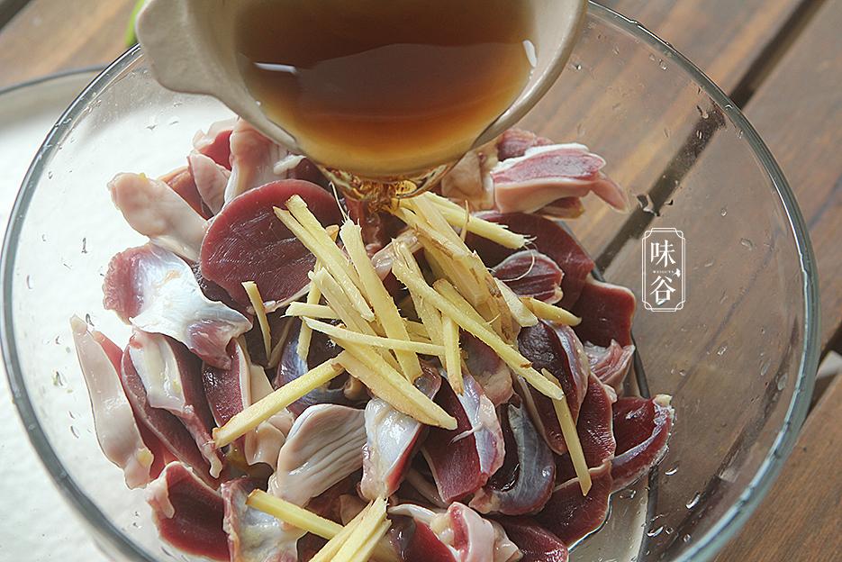 蒜薹炒雞胗,蒜薹炒雞胗的做法