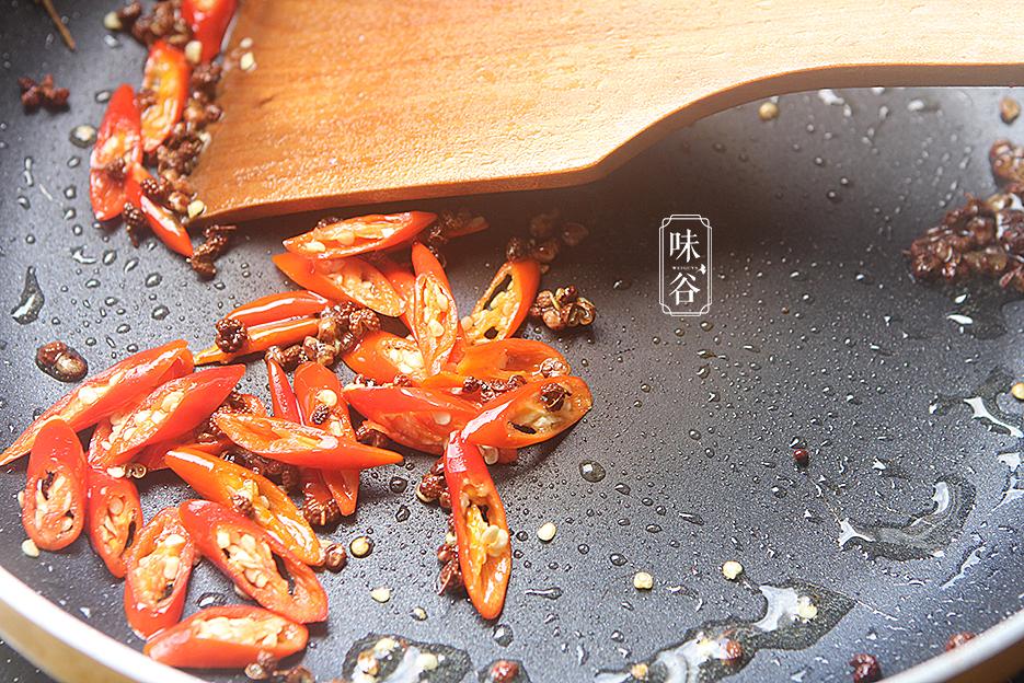 蒜薹炒雞胗,蒜薹炒雞胗的做法