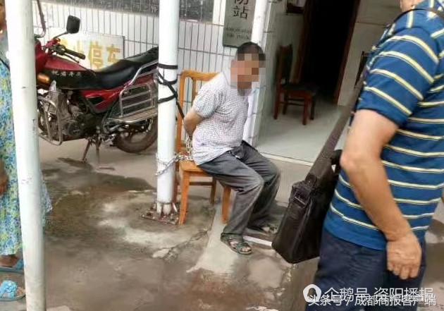 早点新闻｜四川男子挟持儿女驾车跳江自杀，因复婚被拒/眉山女子被骗600万，58名嫌犯押解回蓉