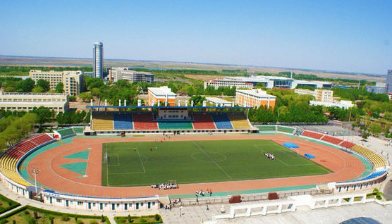 让马丁张雪峰互怼去吧，我们去齐齐哈尔大学看看