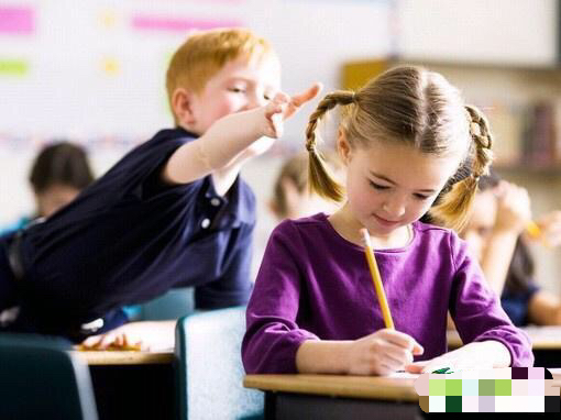 孩子在学校遇到困难，如何帮他自己解决问题？我用了4个办法