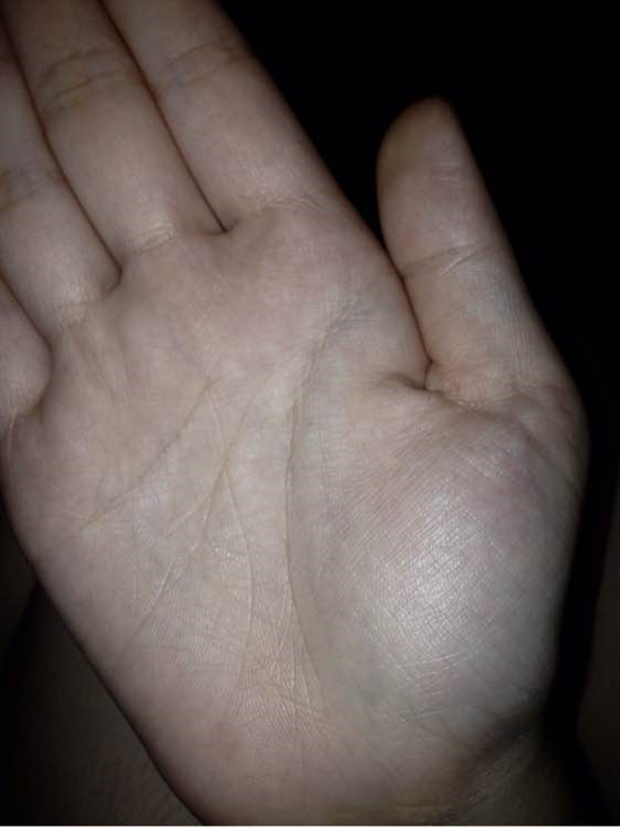 手相中拥有这种"抓财手",一辈子身边"美女如云",富甲一方!