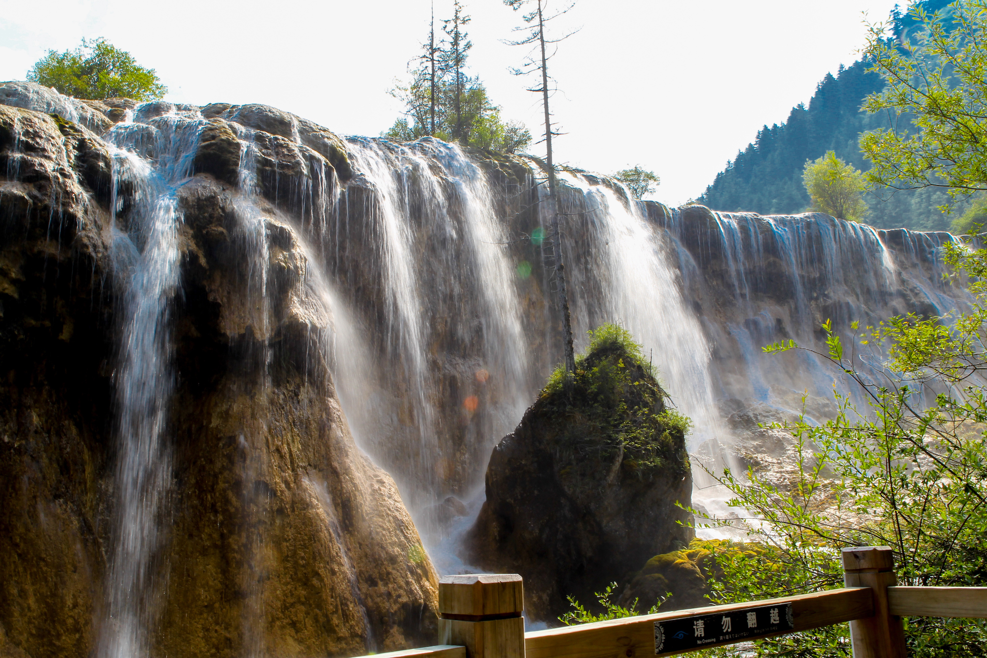 九寨沟地震前后图片(太美了) - 赤虎壹号