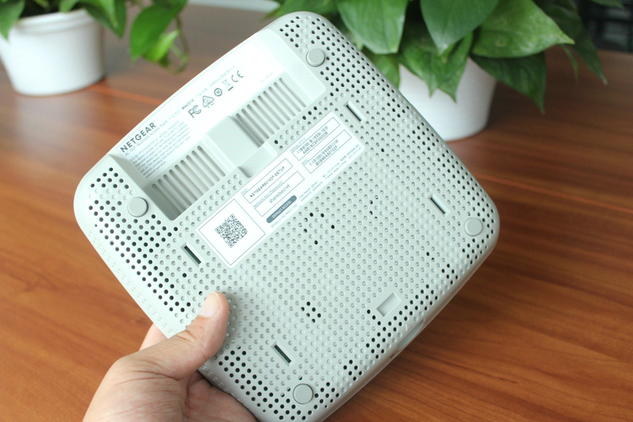 一招搞定企业WiFi难题 网件WAC510实战300平米办公