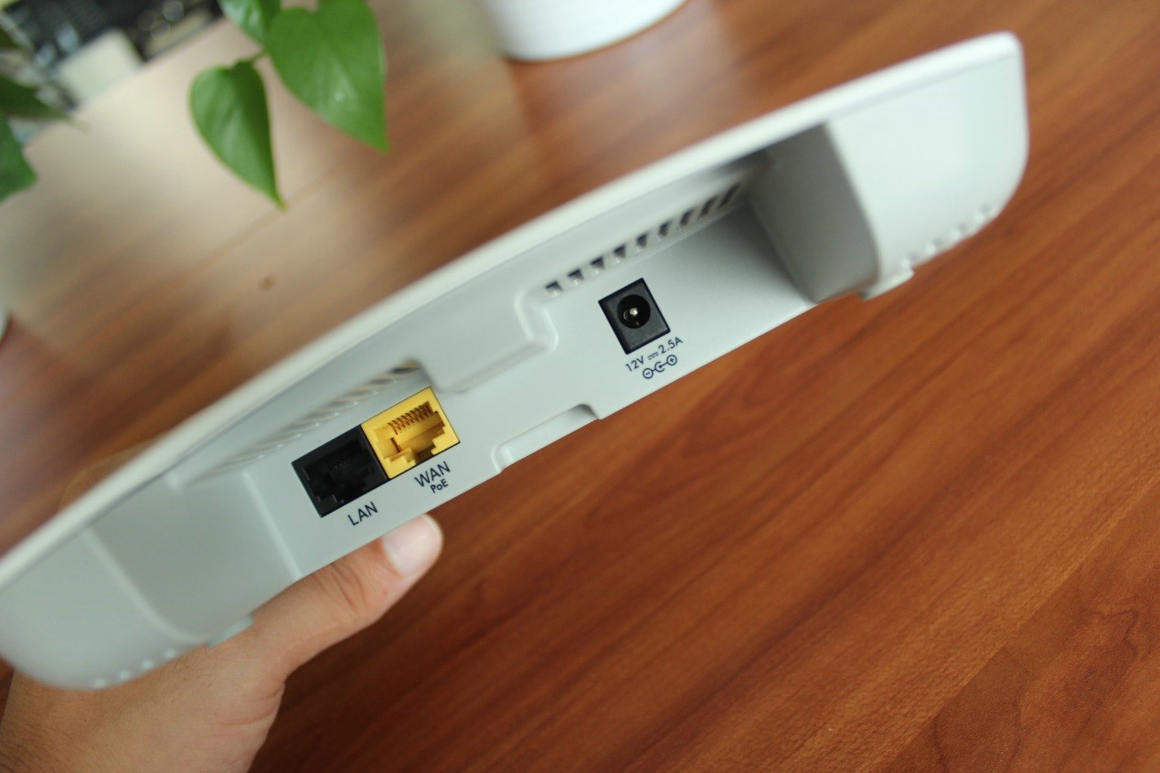 一招搞定企业WiFi难题 网件WAC510实战300平米办公