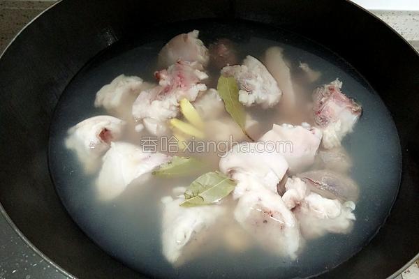 猪蹄怎么做都好吃，但这4种做法最经典，肥而不腻入口即化！