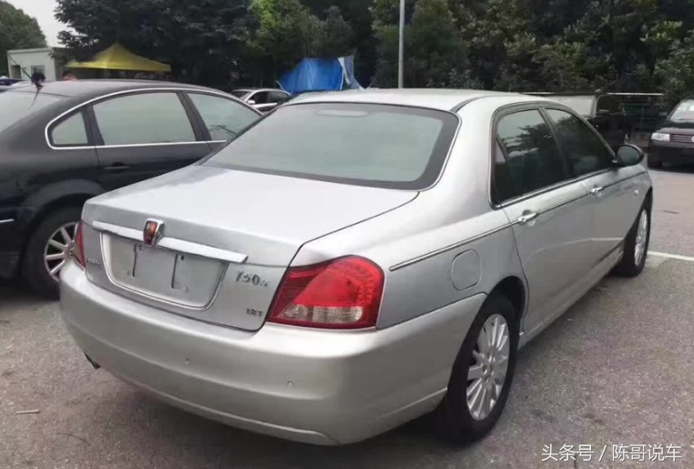 朋友4万块钱把这车给我！开始以为是什么豪华车，很唬人