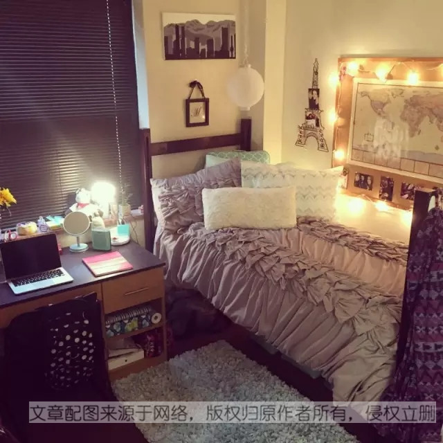 大学生寝室全版本集合，中西宿舍对比，莫名戳中笑点！