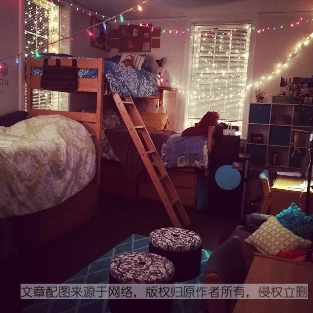 大学生寝室全版本集合，中西宿舍对比，莫名戳中笑点！