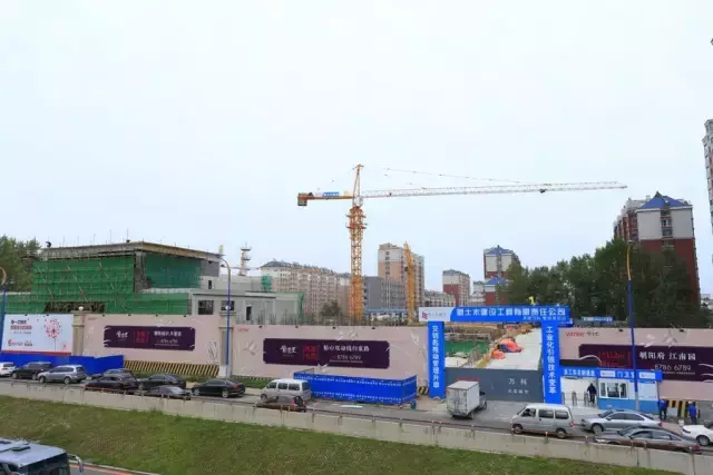 PK丨“迷你”楼盘哪家强?万科繁荣里 PK 大众浅水湾公园!