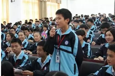 宜宾校服大比拼！同样是青春，为什么“别人家”的这么好看