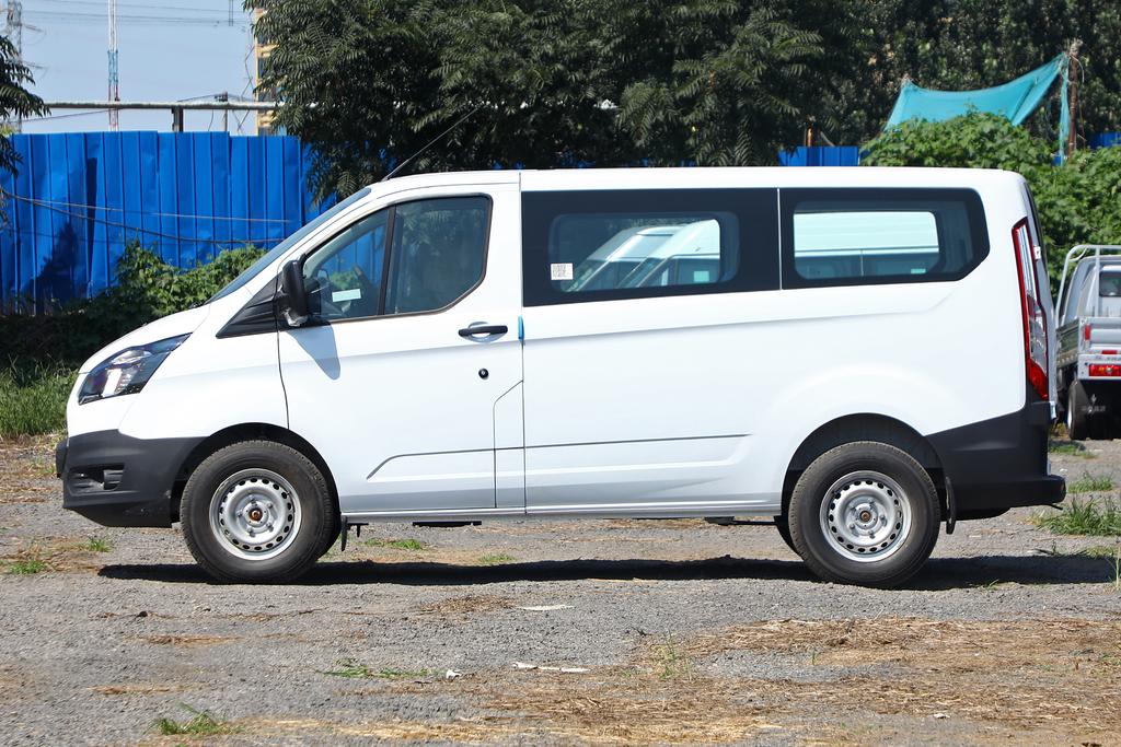 经典老品牌 福特全顺 商务多功能用车