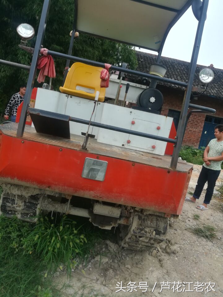 老農(nóng)二手車農(nóng)機(jī) 艾禾履帶自走式水稻旋耕機(jī)1.65萬