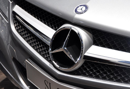 奔驰英文怎么读(奔驰车标) - 四帝国车市