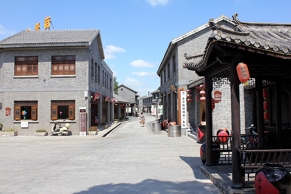 侯冲村,姚徐湾,姚徐老街,似乎都是有故事的地名