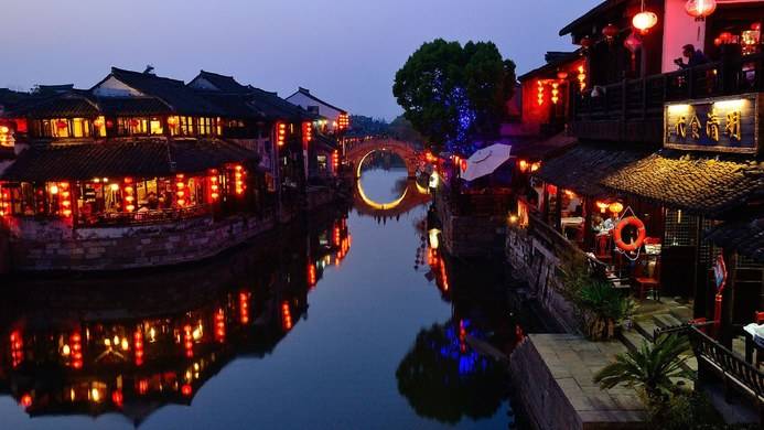 西塘，千年古镇的夜色与清晨