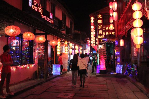 西塘，千年古镇的夜色与清晨