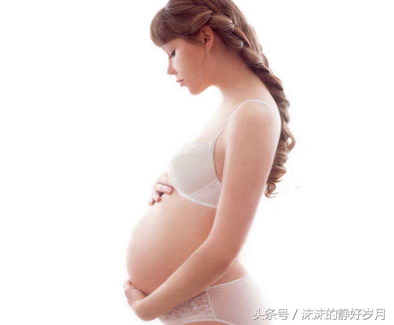 孕妈妈在孕早期就感到肚子疼，一定要警惕这些状况的发生哦