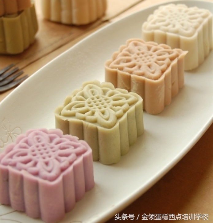 月餅的做法大全,白皮月餅的做法大全