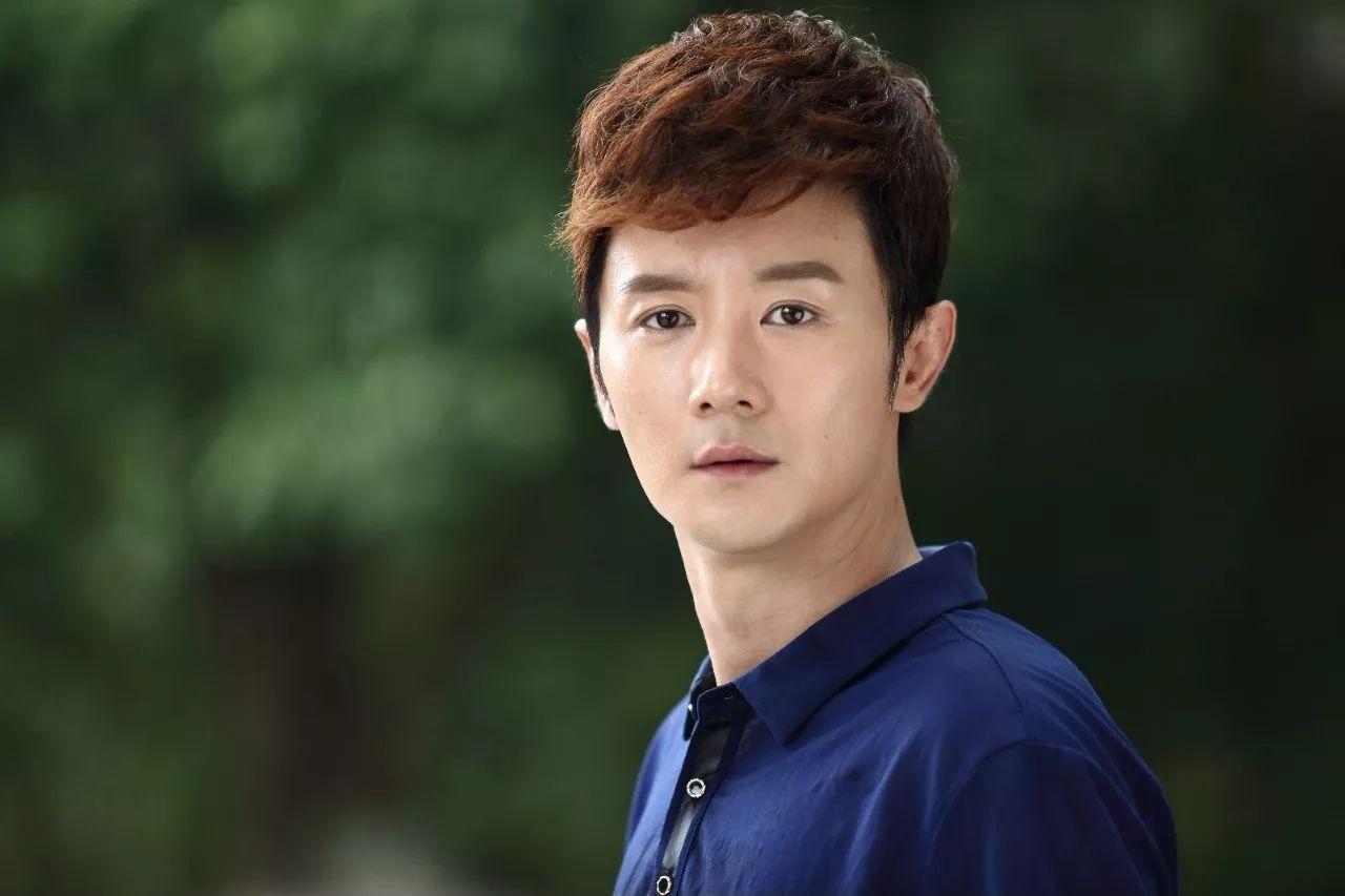 当代国安剧《谍海追踪》,揭秘航母机密的刺探与反刺探