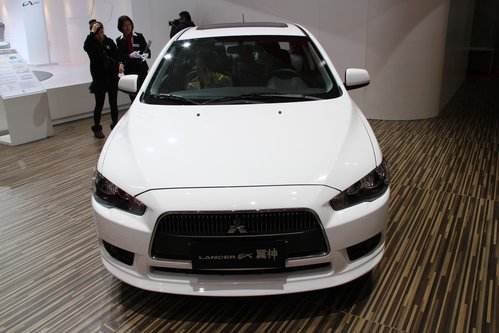 三菱翼神首付多少钱(10年的三菱翼神多少钱)