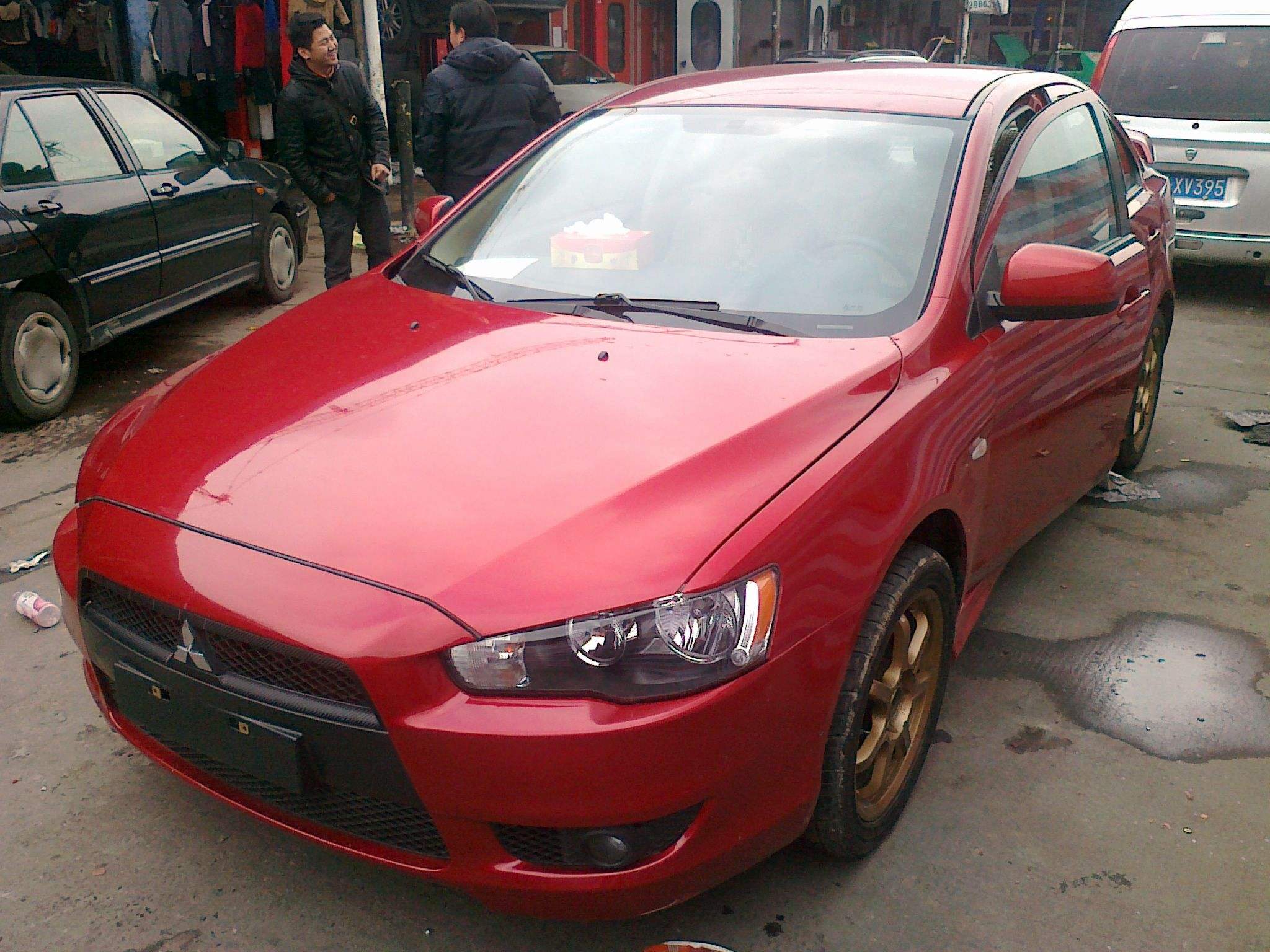 三菱翼神首付多少钱(10年的三菱翼神多少钱)