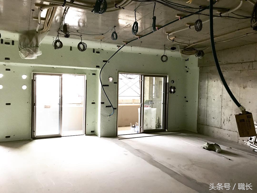 为啥日本家居装修用“石膏板”做墙壁和顶棚？装修前看到并不晚