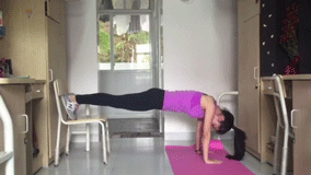 宿舍党也能轻松练出马甲线：附超详细饮食、训练计划