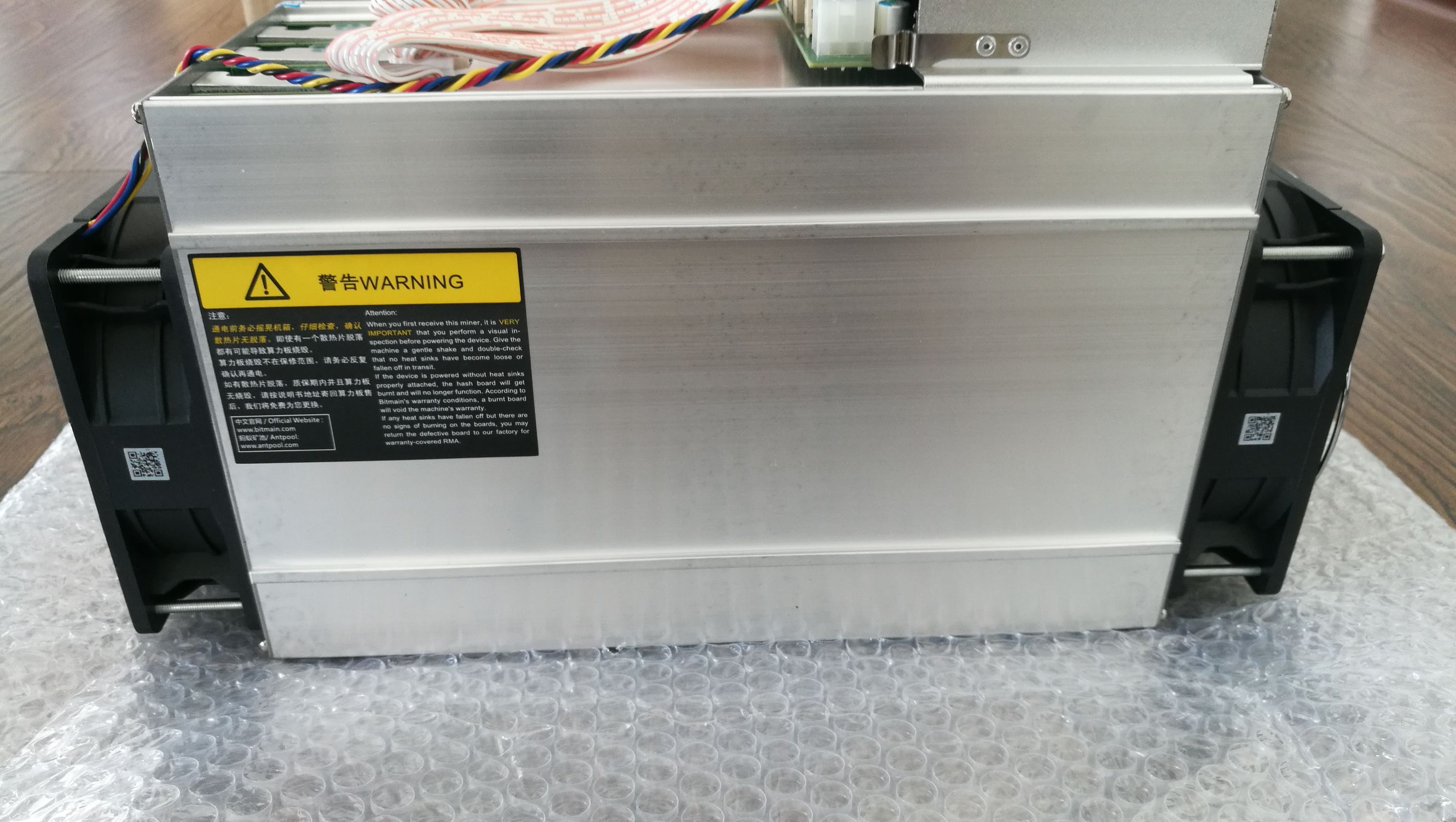 莱特币最强矿机：蚂蚁矿机L3+ 504M开箱图，这才是ASIC矿机