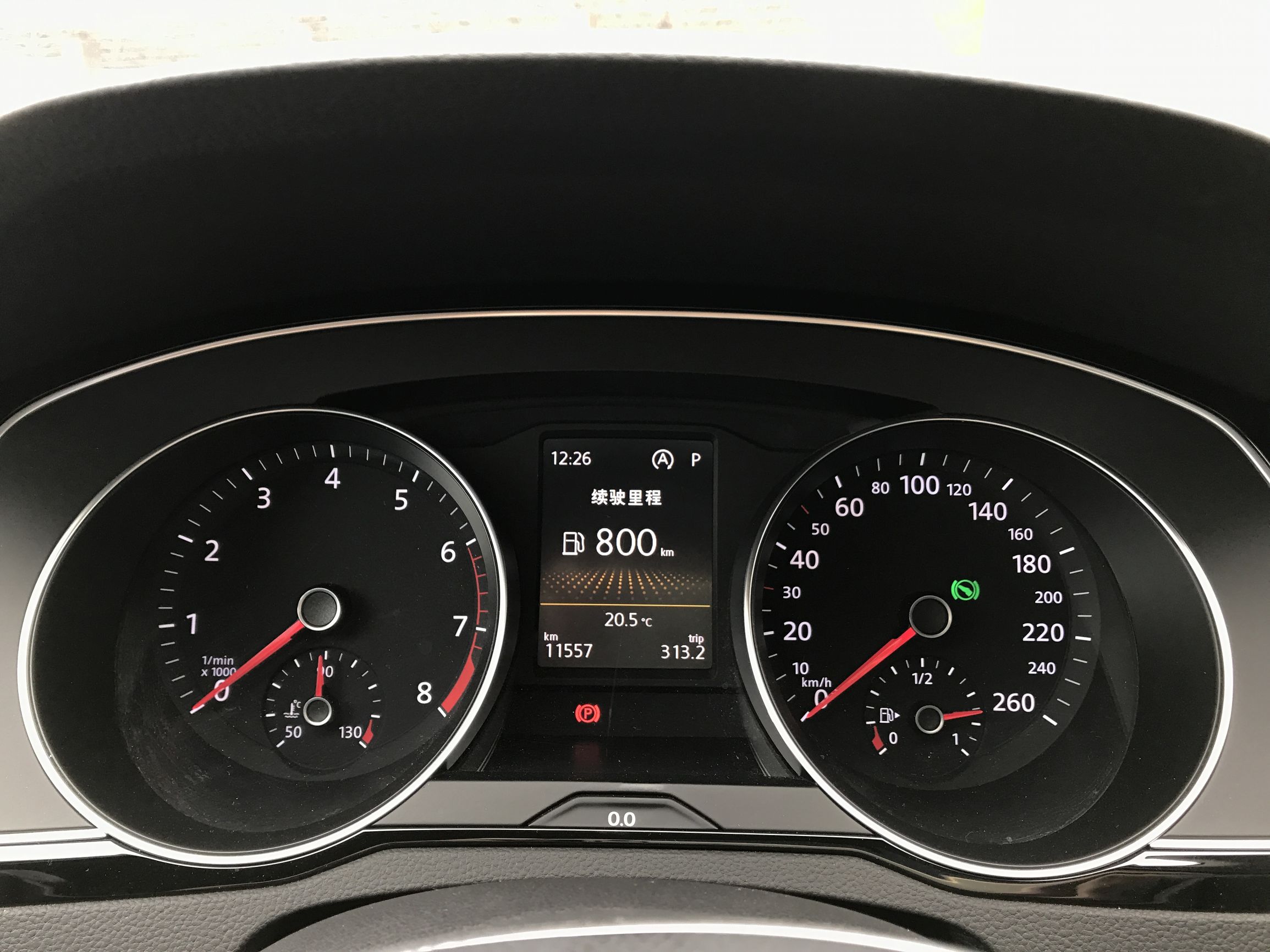 进口"迈腾"长途体验:2.0t的动力1.6na的油耗 满载自驾游无压力