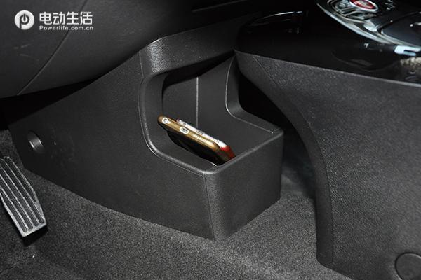 就像个大玩具 静态体验北汽新能源LITE