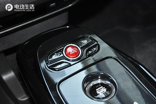就像个大玩具 静态体验北汽新能源LITE