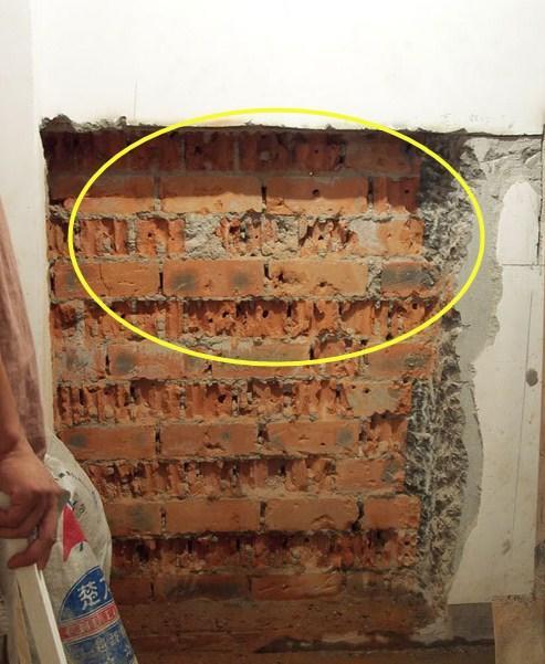 邻居家凿鞋柜竟砸掉我家一半公共墙，头回遇到这种事，谁来评评理