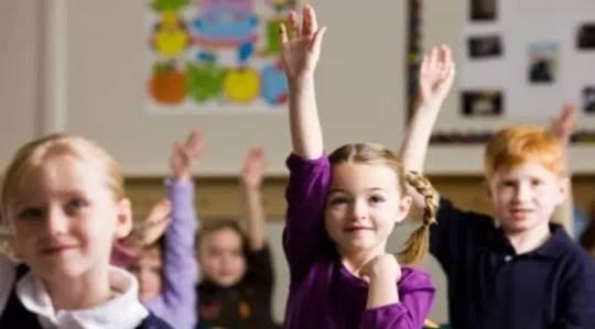 vipabc免费开放“人联共享”平台，英格兰老师抵制小学考试